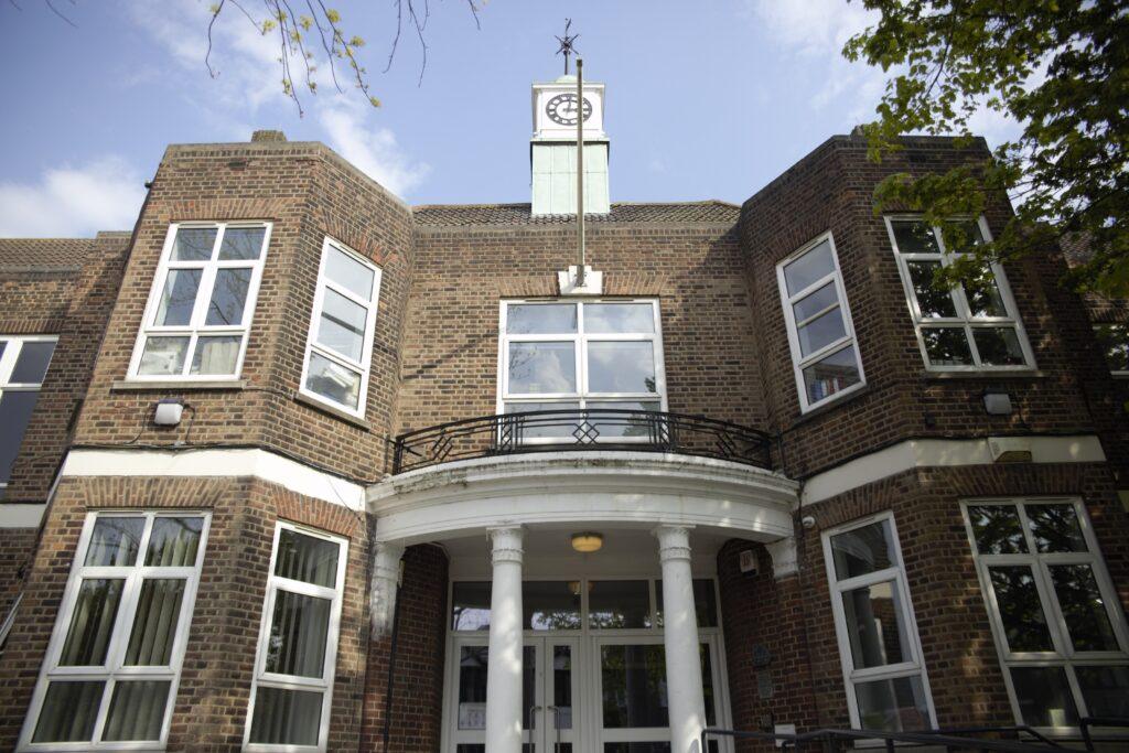 Barking Abbey School (89)